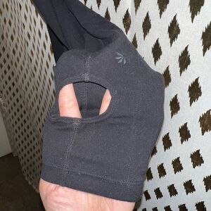 Athleta ankle sock hole leggings black full length size S SP